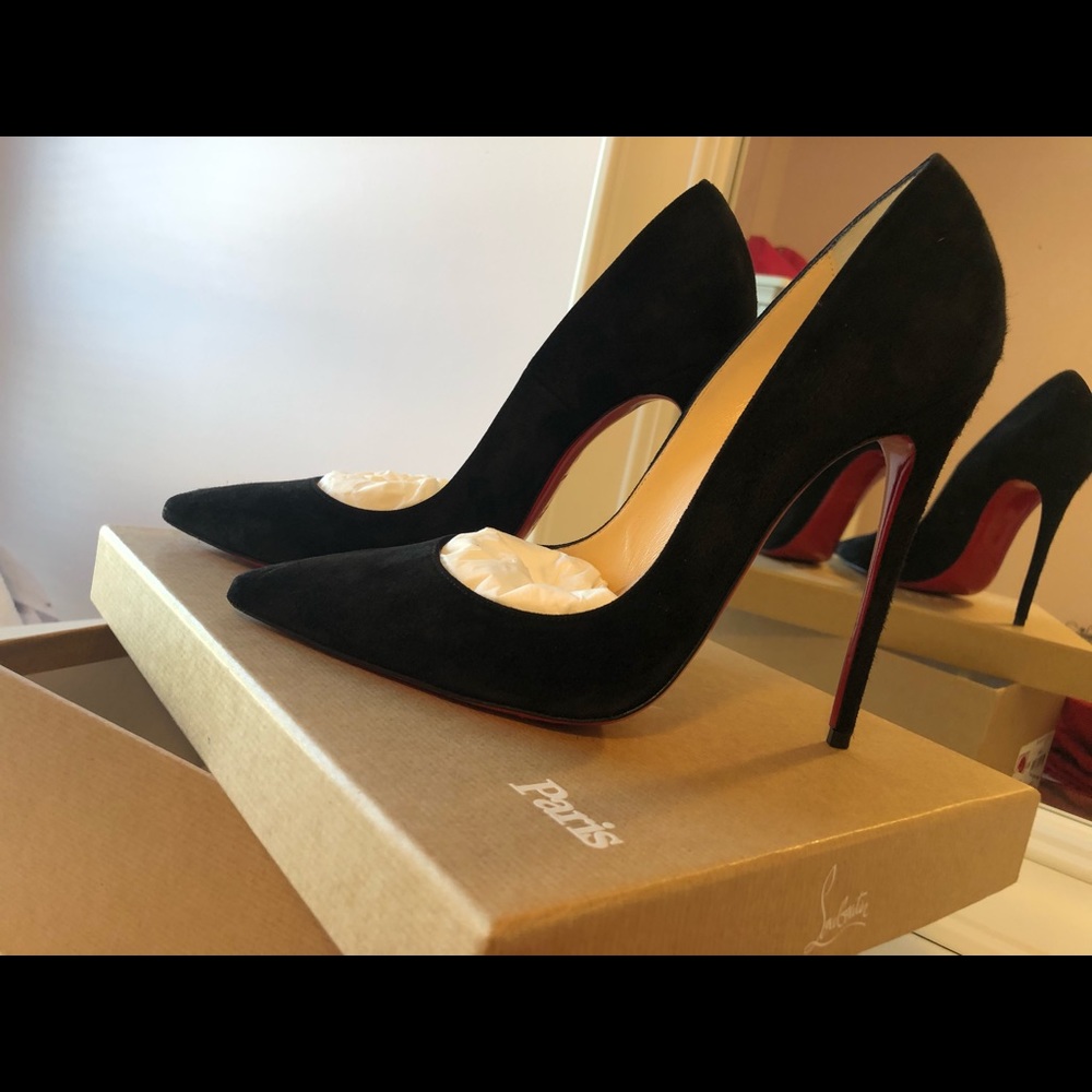 So Kate Velours 💄 - Picture 2 of 11